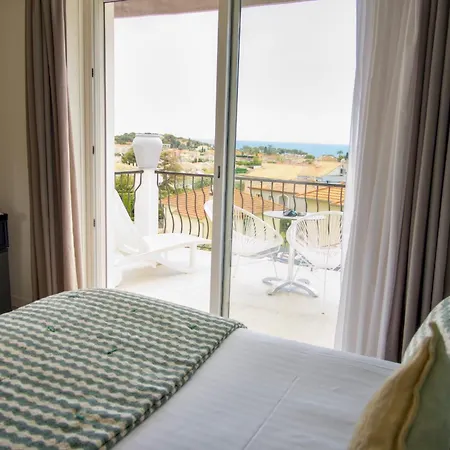 Boutique & La Cap Ferrat Szálloda 4*