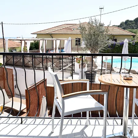 Boutique & La Cap Ferrat Hotel 4*