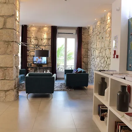 Boutique & La Cap Ferrat Hotel