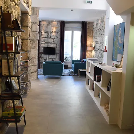Boutique & La Cap Ferrat