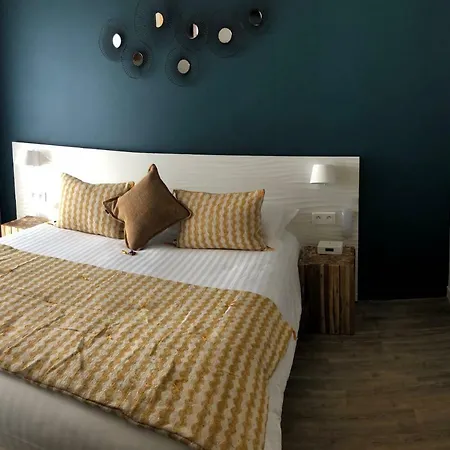 Boutique & La Cap Ferrat מלון 4*