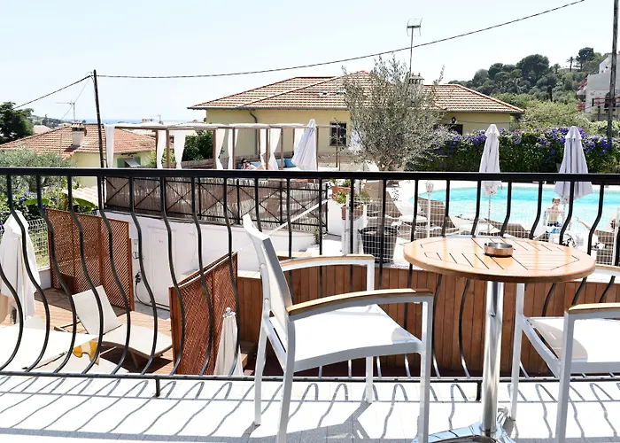 Boutique & La Cap Ferrat Szálloda 4*